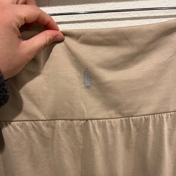 Free People Movement Echo Harem Pant Small NWT Tan Athleisure Yoga Pockets - Picture 6 of 8
